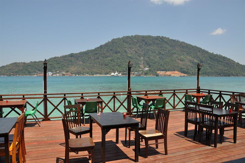 New Cocohut Chalet Kuala Terengganu Exterior photo