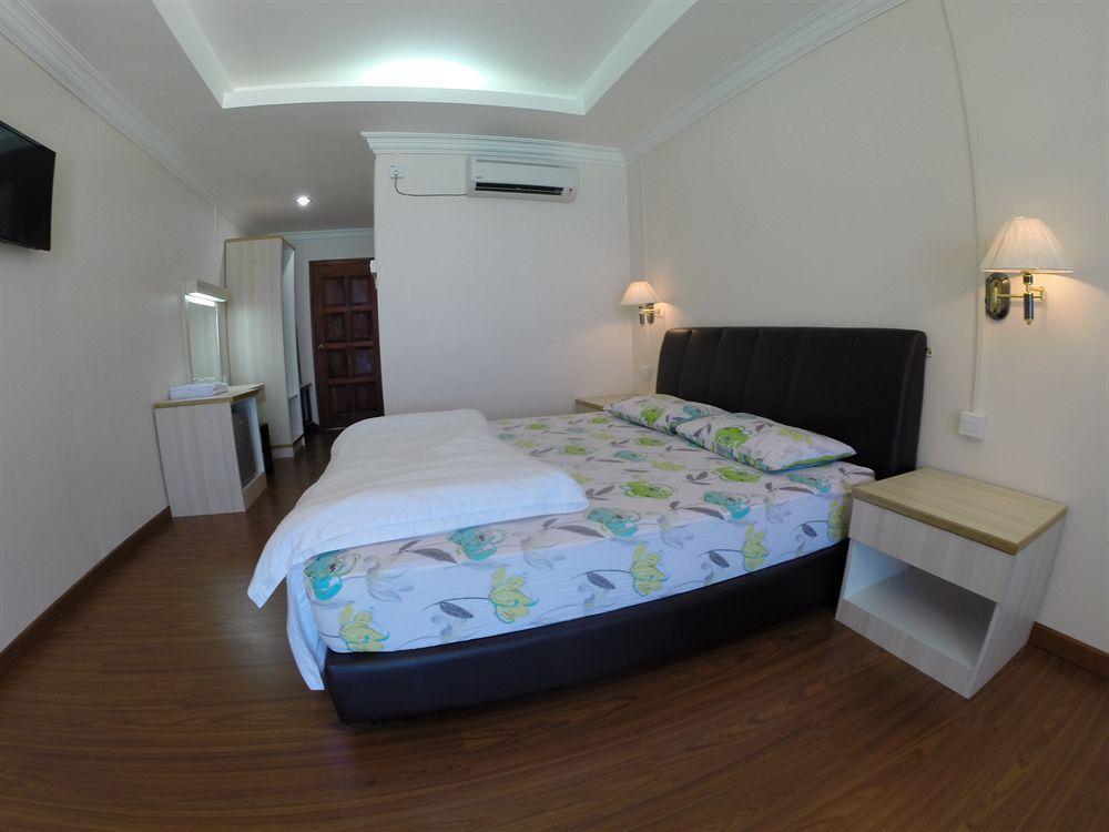 New Cocohut Chalet Kuala Terengganu Exterior photo