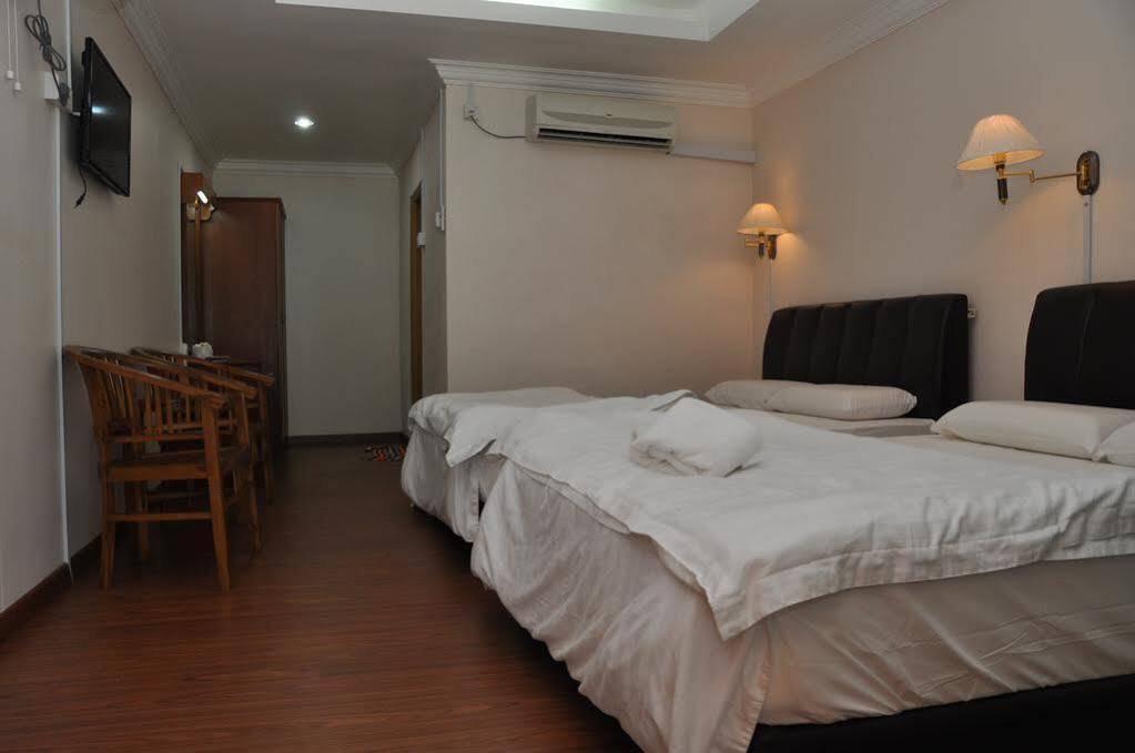 New Cocohut Chalet Kuala Terengganu Exterior photo